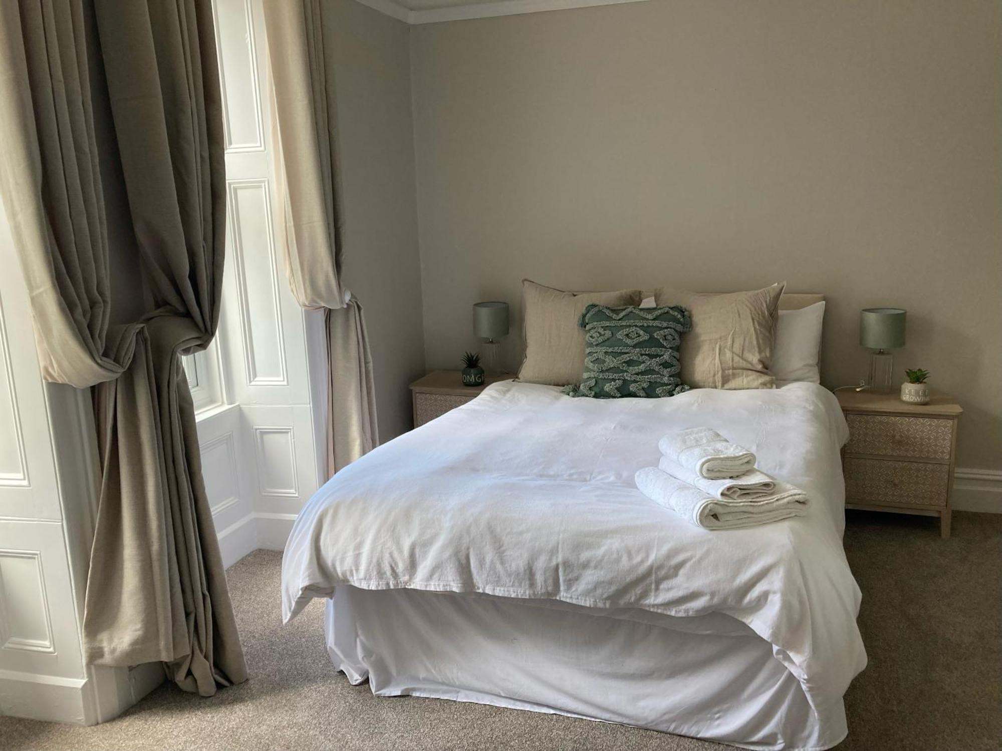 לאנגמארץ' וולס Serenity House Wales מראה חיצוני תמונה