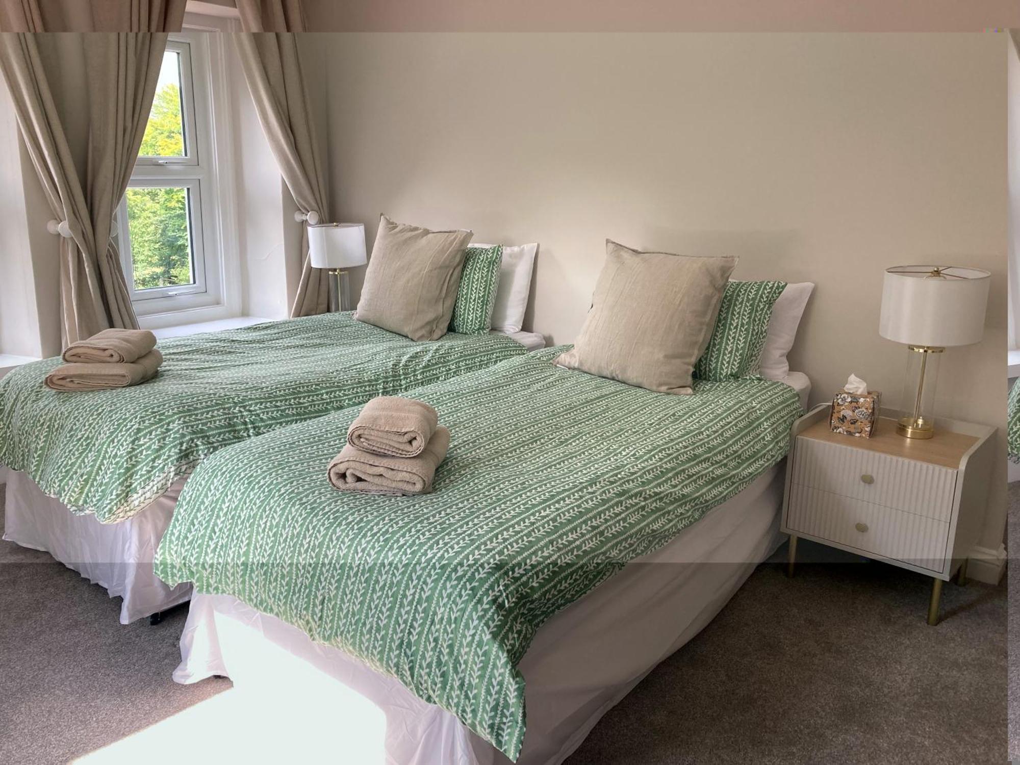 לאנגמארץ' וולס Serenity House Wales מראה חיצוני תמונה